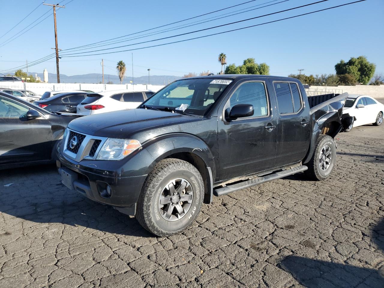 Nissan Frontier s (2016)