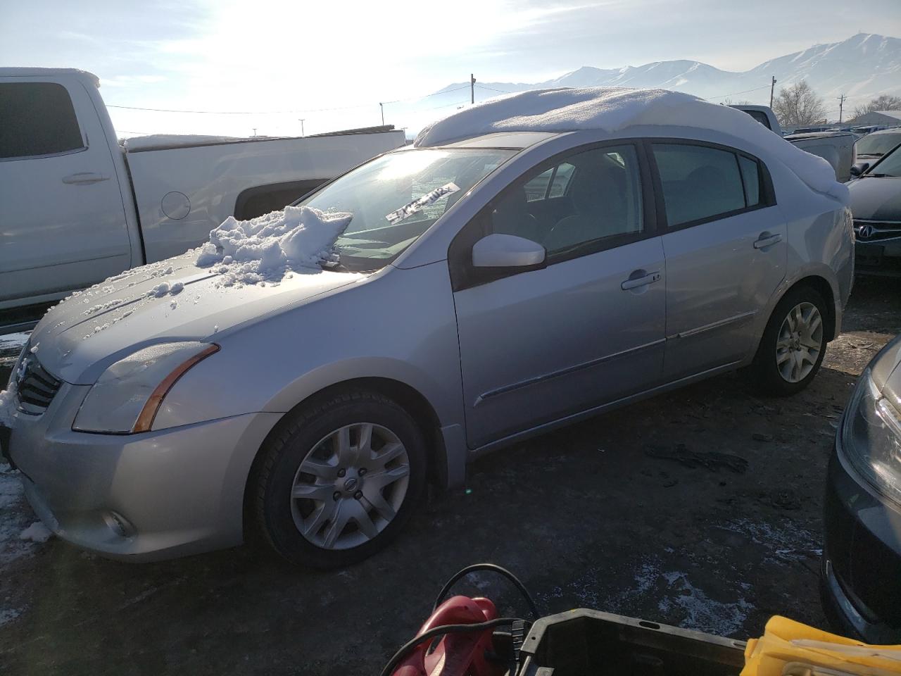 Nissan Sentra 2-0 (2011)