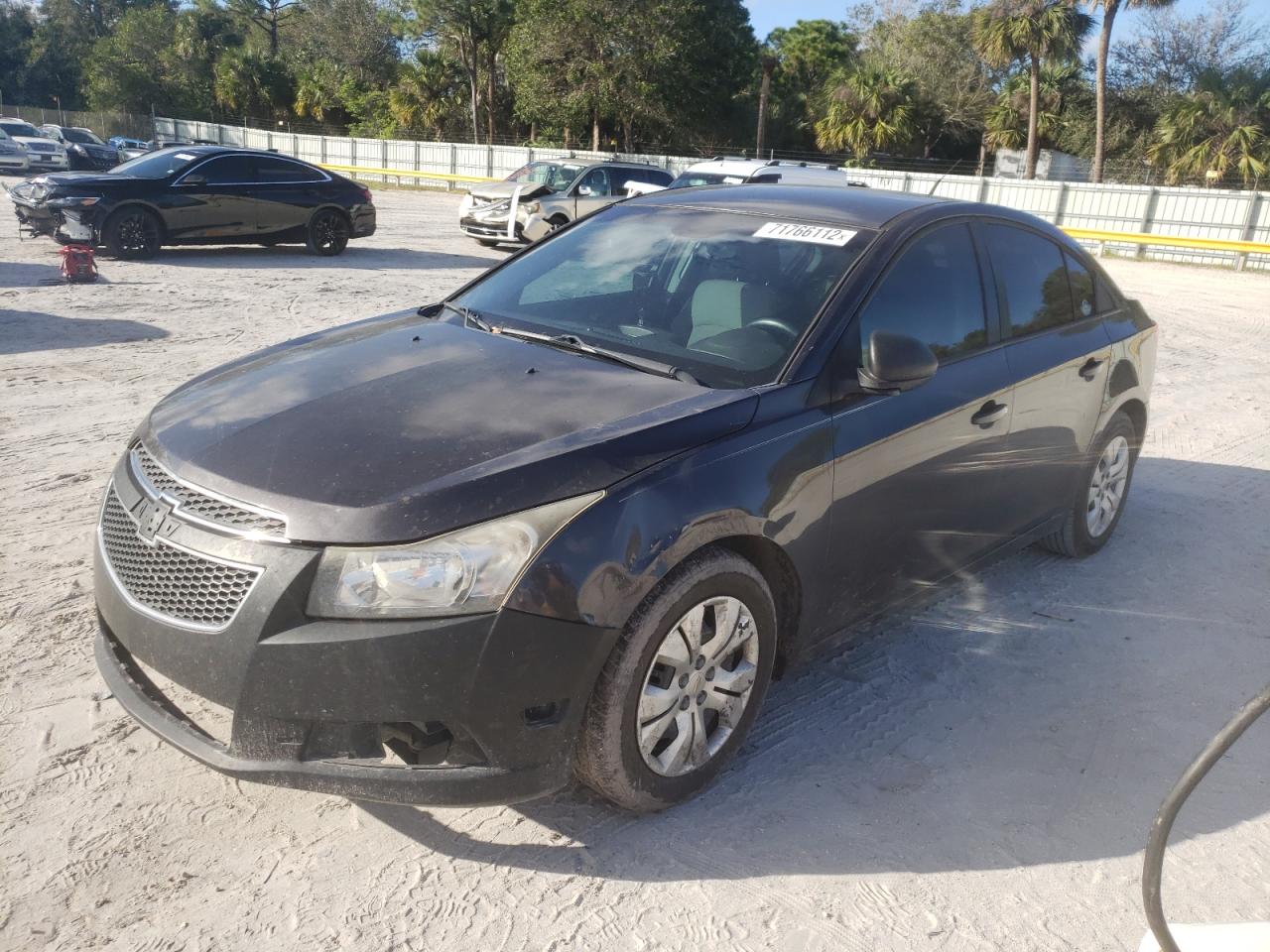 Chevrolet Cruze ls (2014)