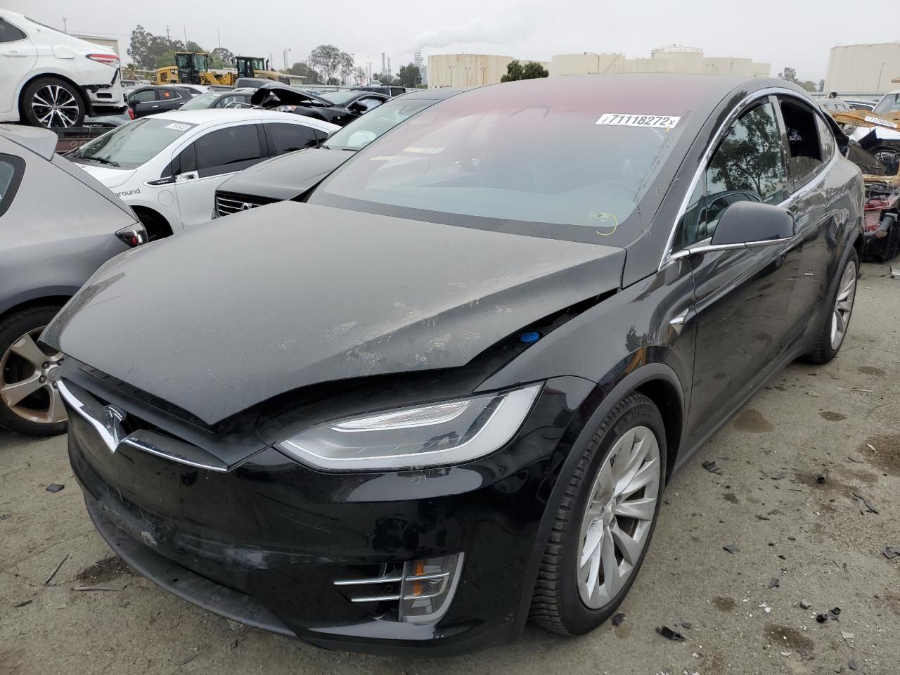 Tesla Model x (2016)