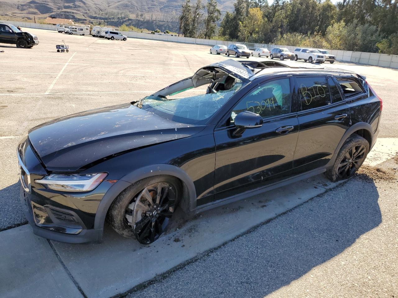 Volvo V60 cross (2020)