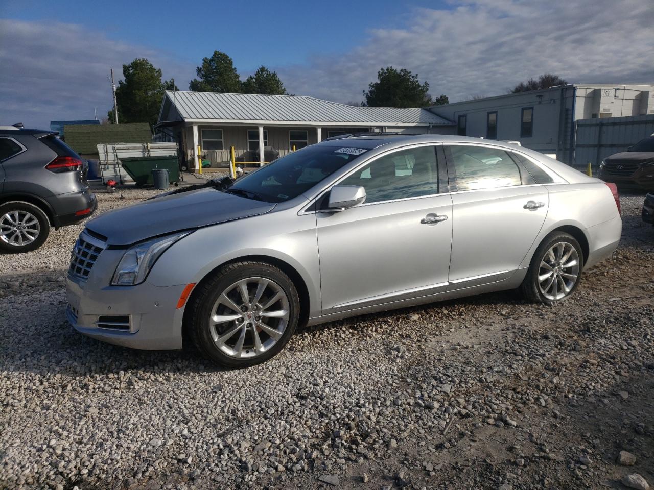 Cadillac Xts luxury (2014)
