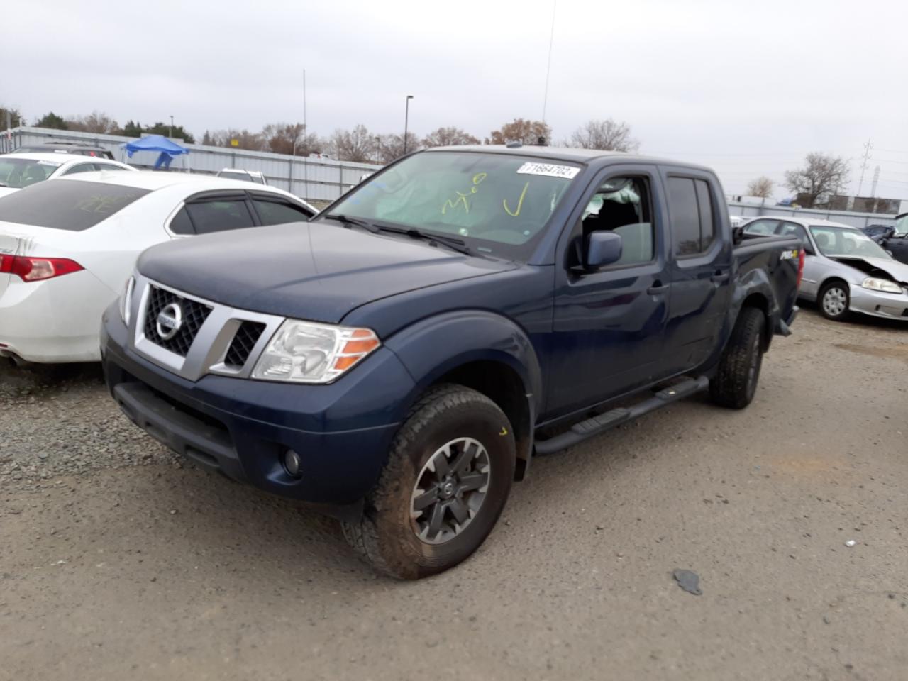 Nissan Frontier s (2018)