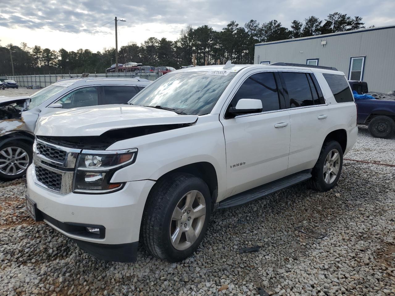 Chevrolet Tahoe c150 (2016)