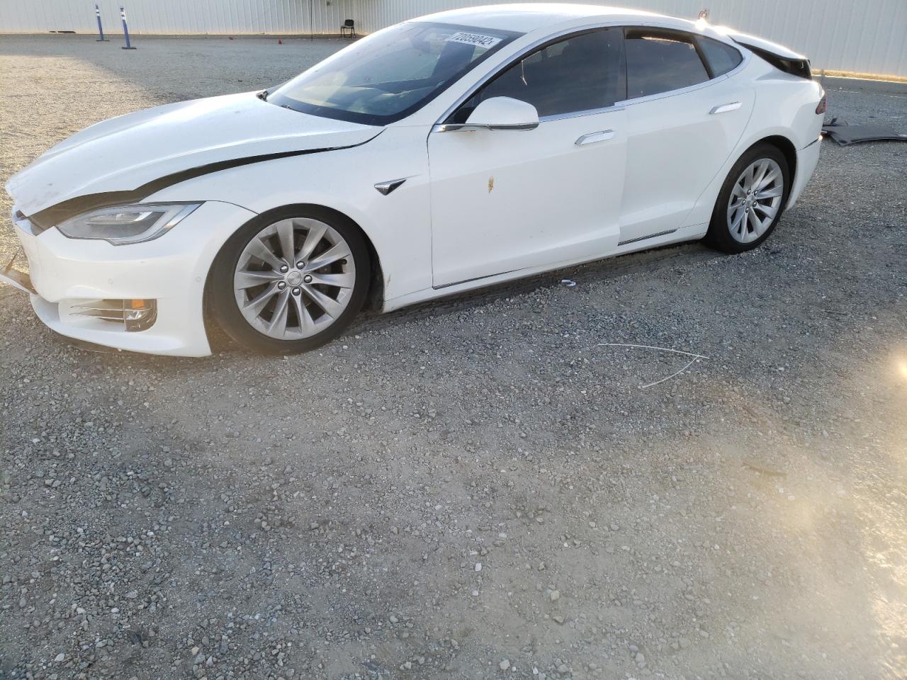 Tesla Model s (2017)