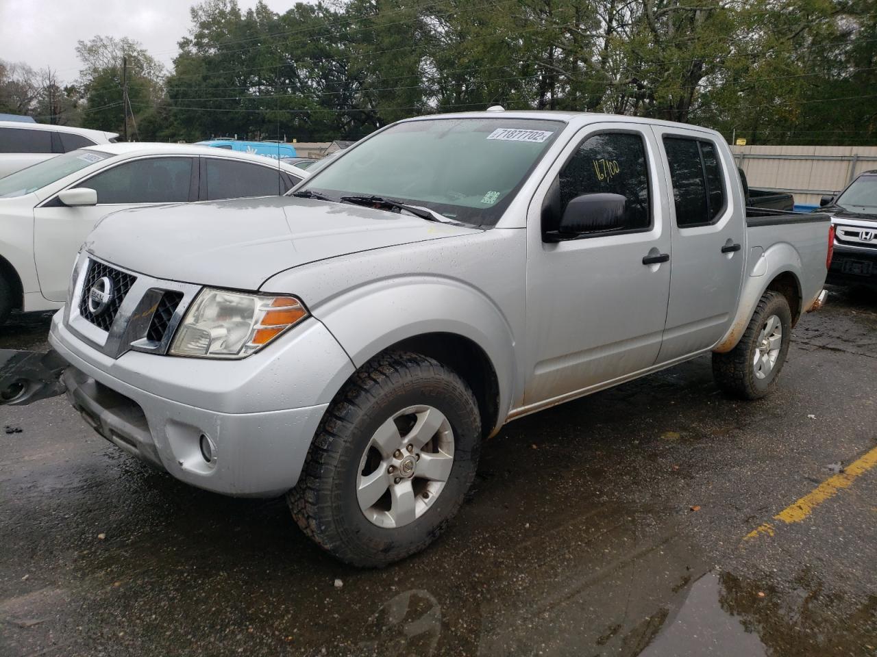 Nissan Frontier s (2012)