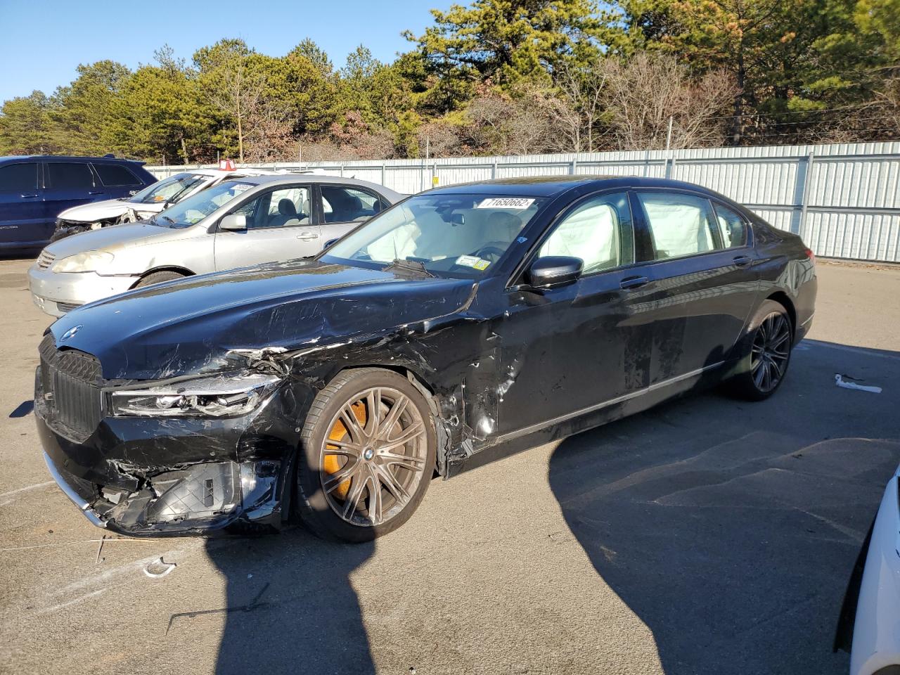 Bmw 750 xi (2021)