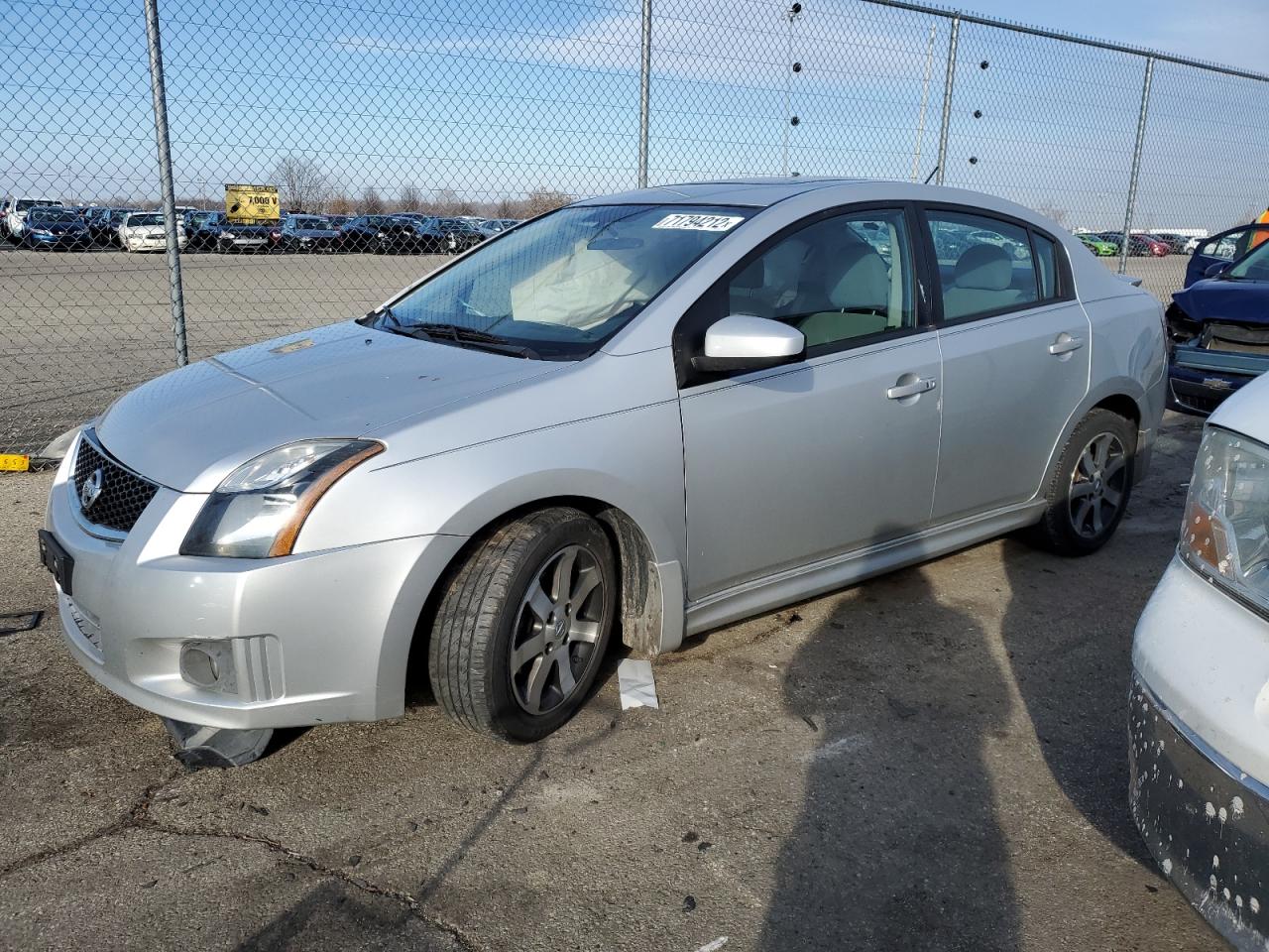 Nissan Sentra 2-0 (2012)
