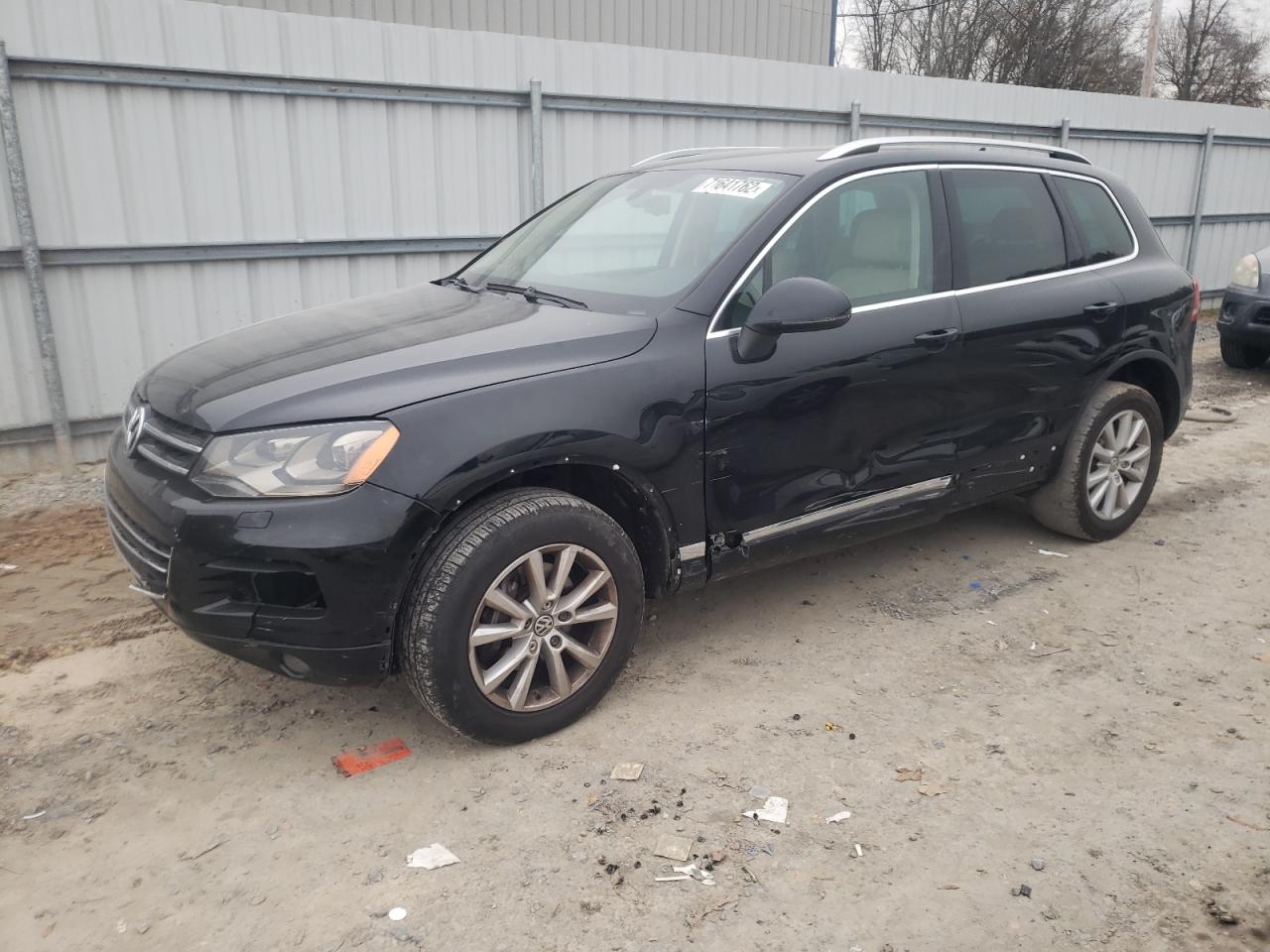 Volkswagen Touareg v6 (2013)