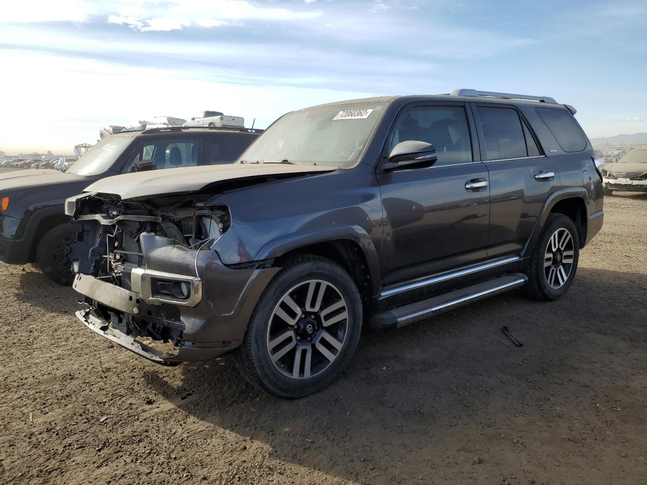 Toyota 4runner sr (2018)