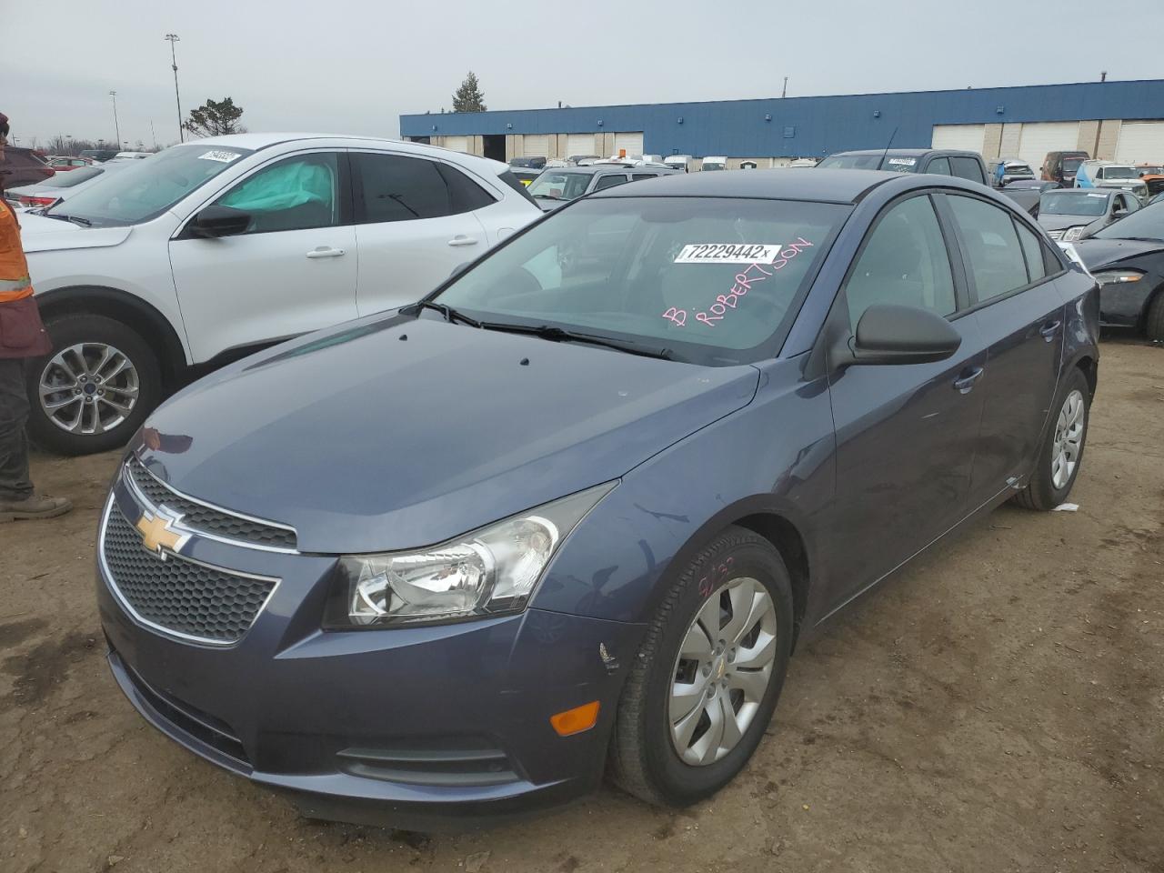 Chevrolet Cruze ls (2013)