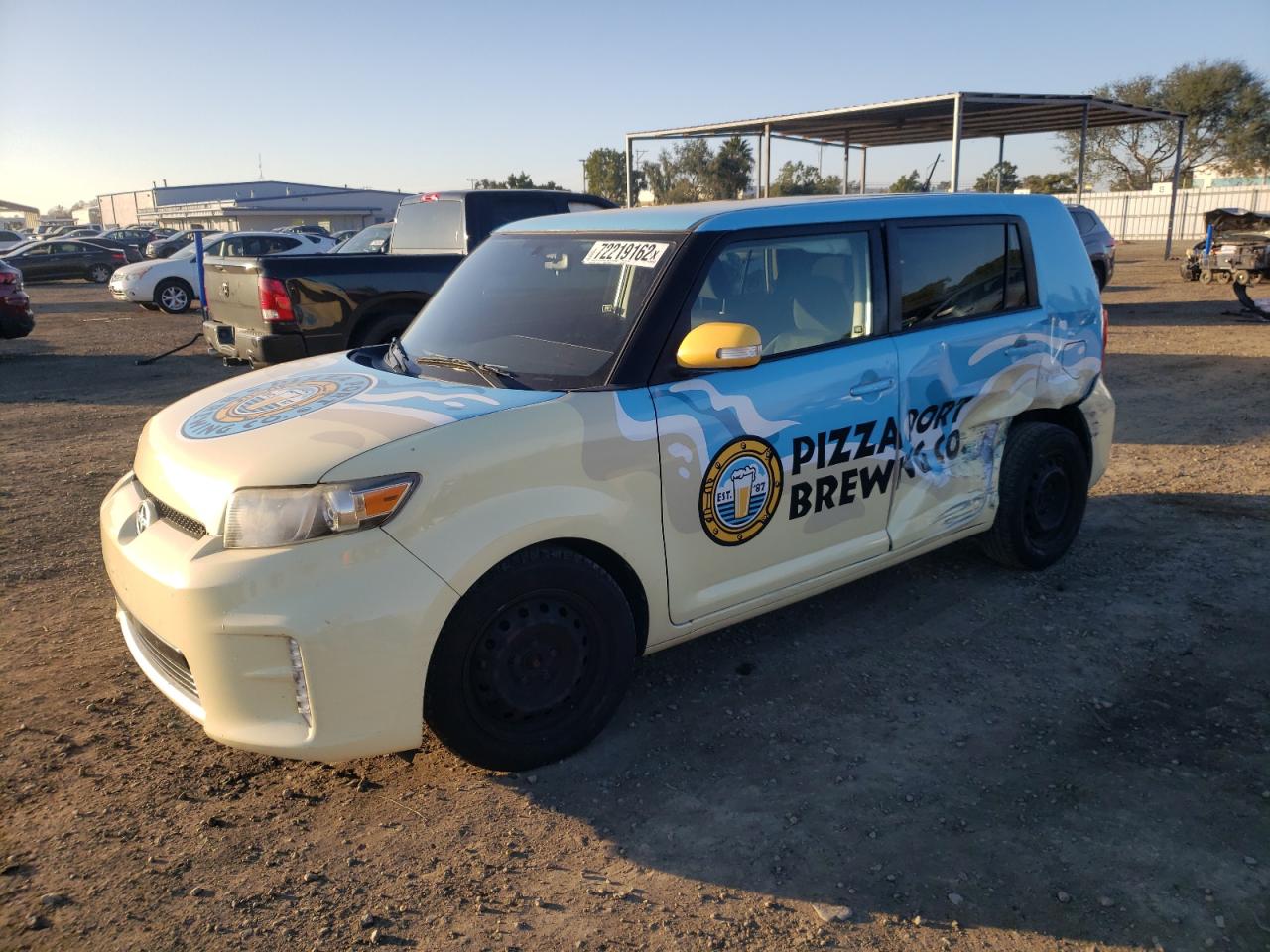 Toyota Scion xb (2015)
