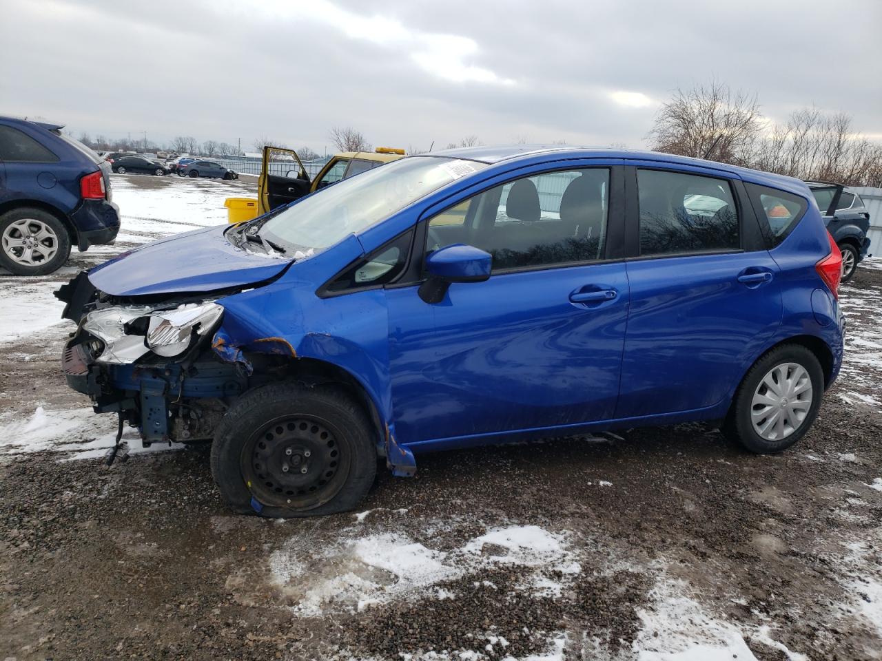 Nissan Versa note (2015)