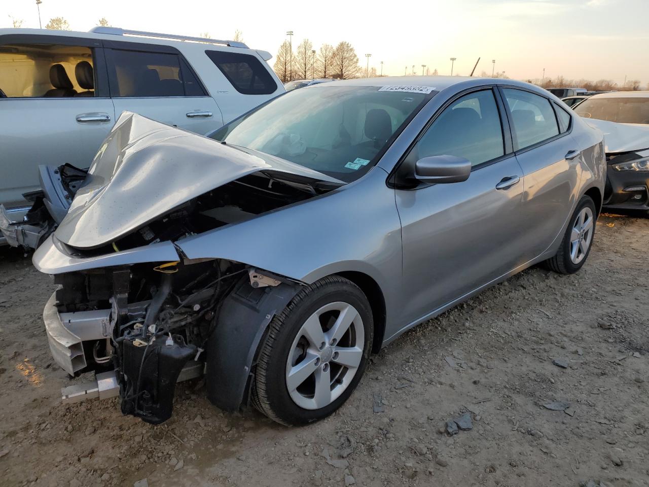 Dodge Dart sxt (2015)