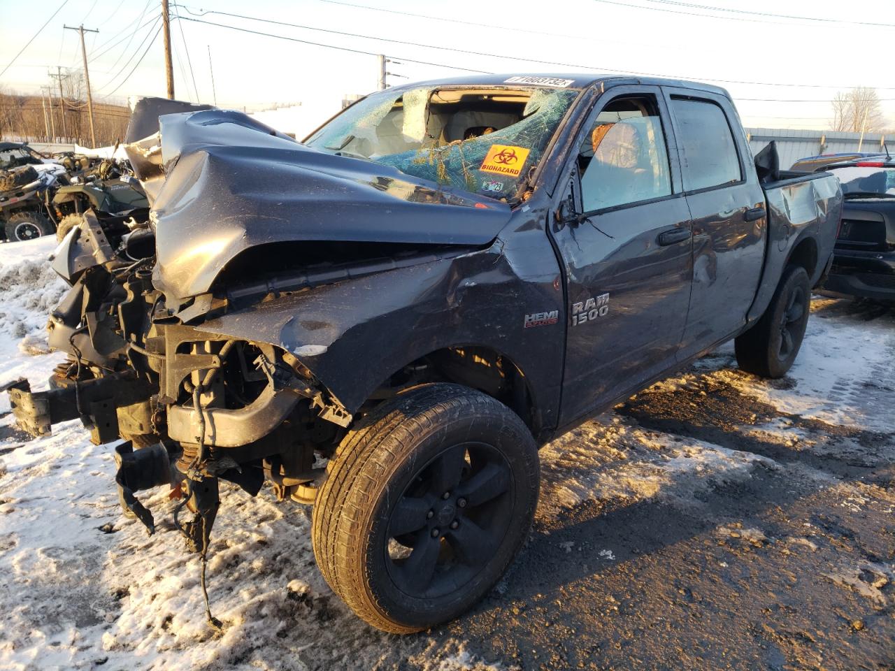 Ram 1500 slt (2016)