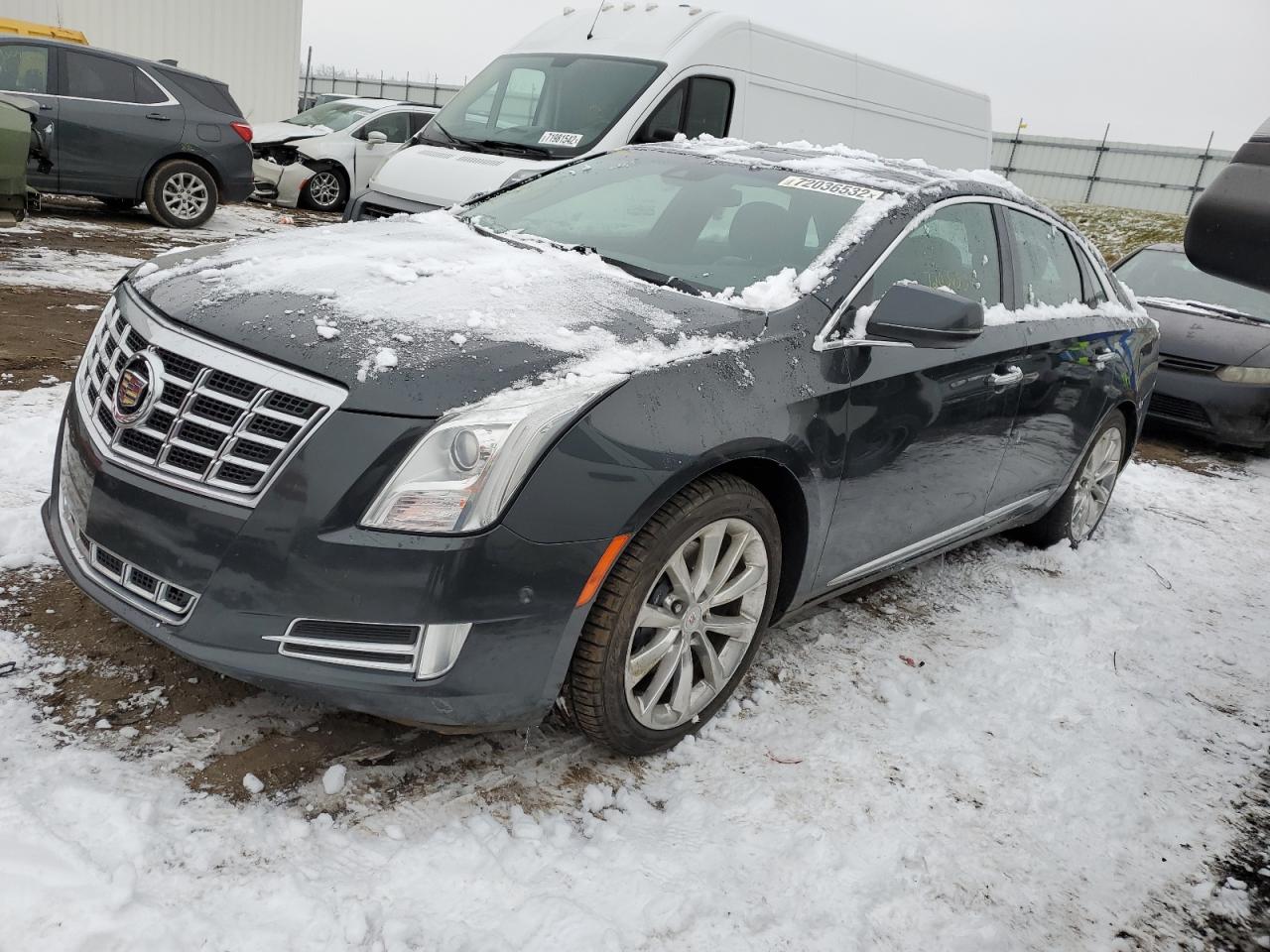 Cadillac Xts luxury (2014)