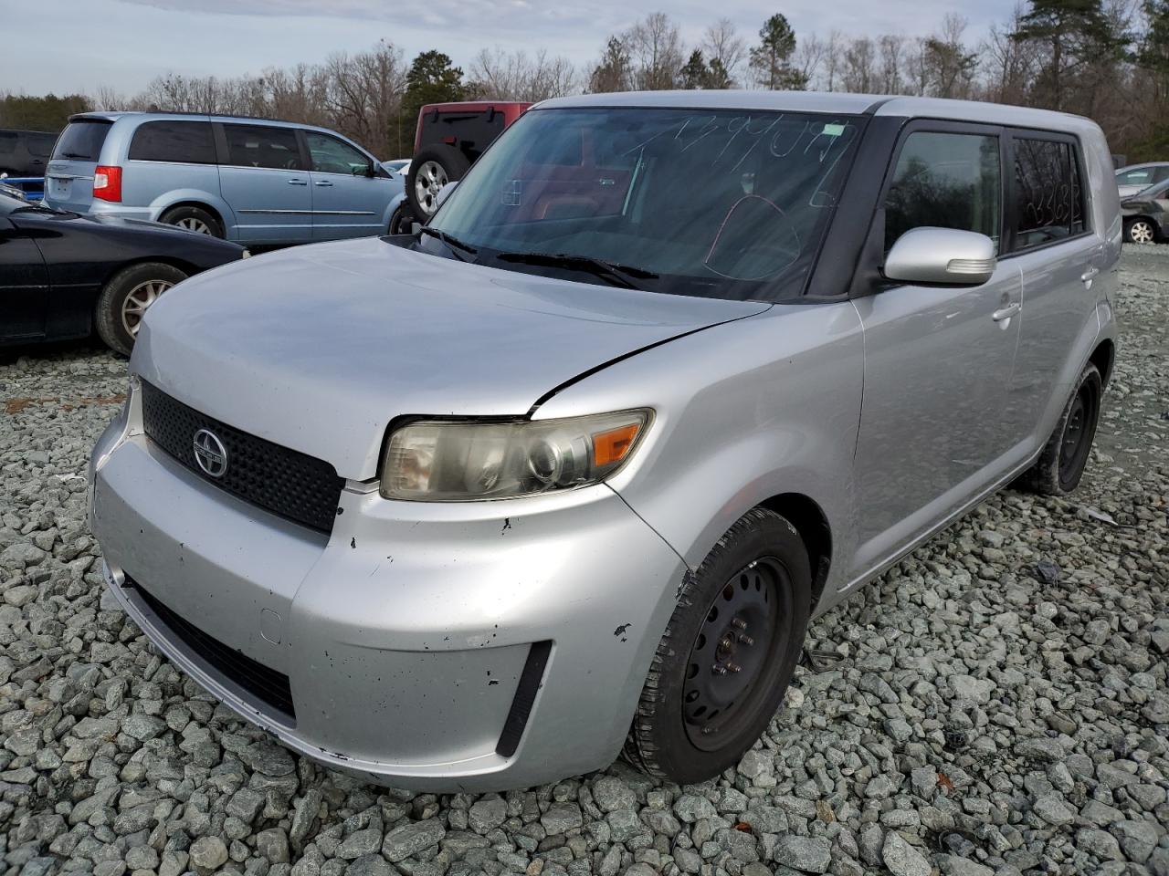 Toyota Scion xb (2010)