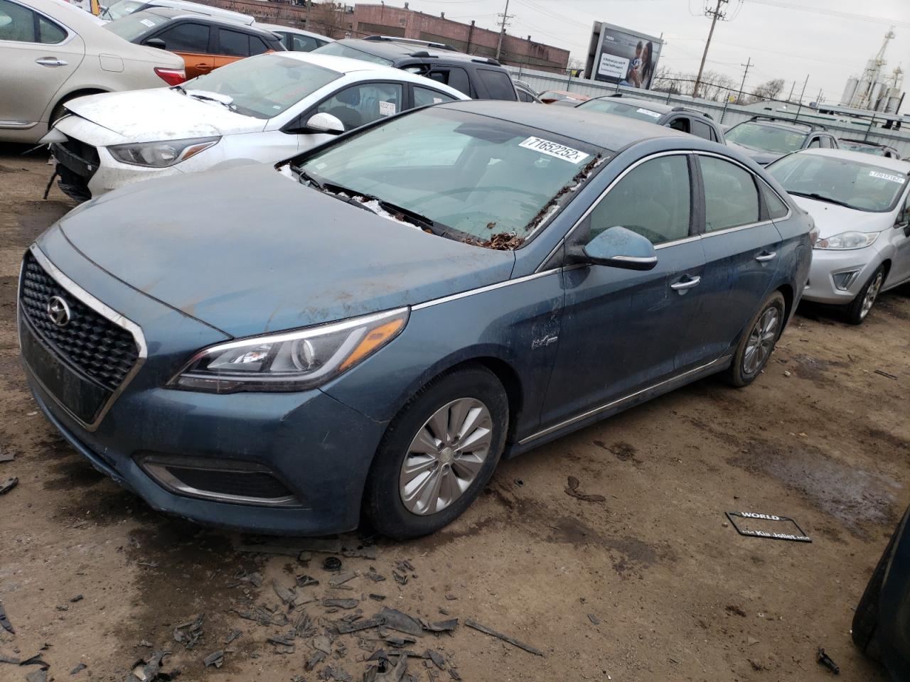 Hyundai Sonata hyb (2016)