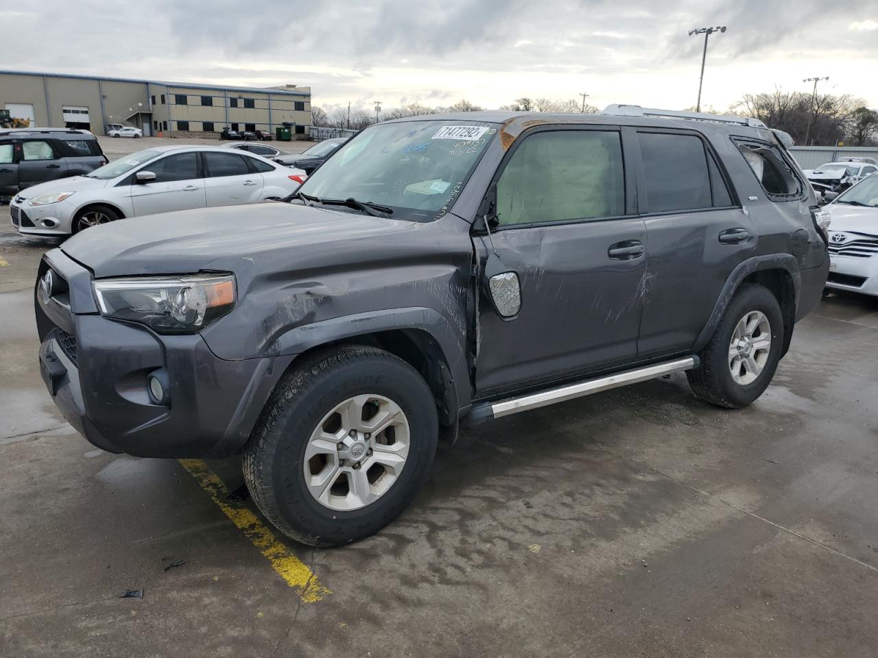 Toyota 4runner sr (2017)