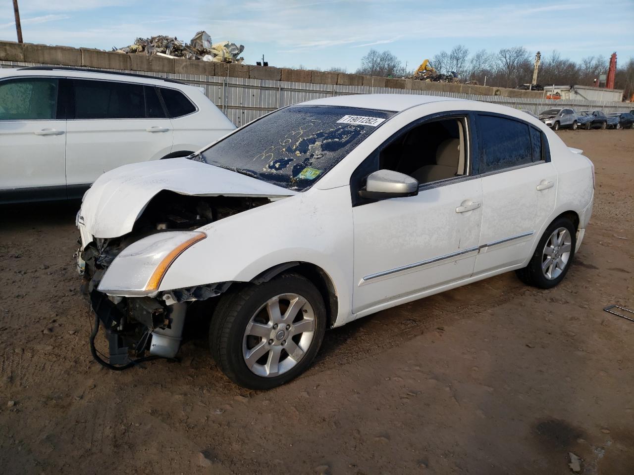 Nissan Sentra 2-0 (2011)