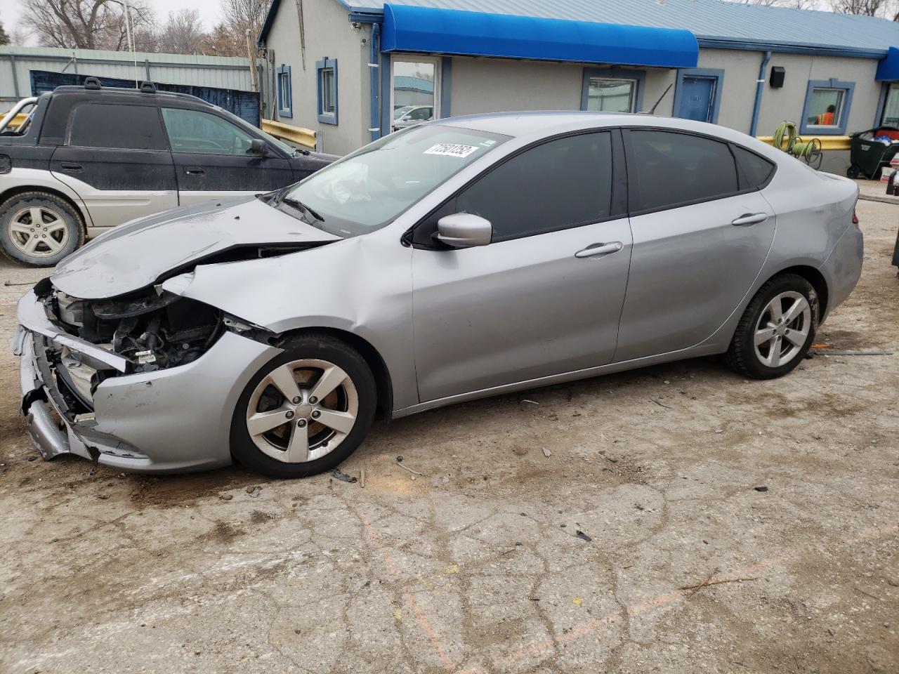 Dodge Dart sxt (2015)