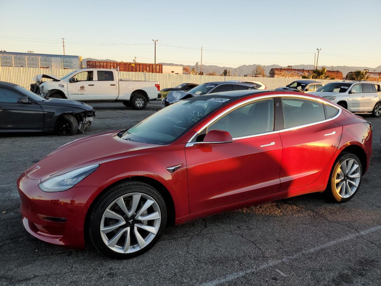 Tesla Model 3 (2019)
