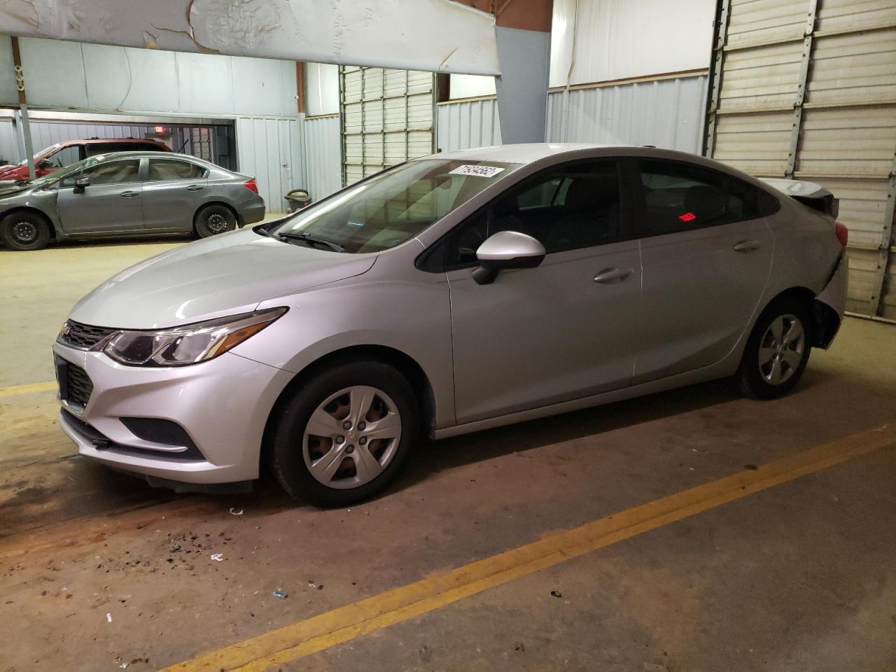Chevrolet Cruze ls (2017)