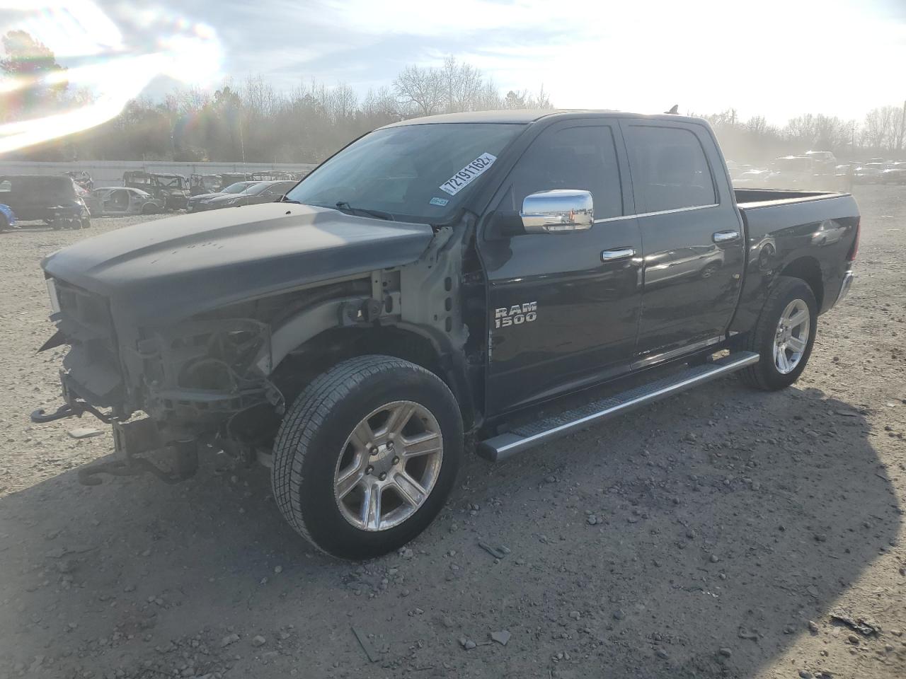 Ram 1500 slt (2018)