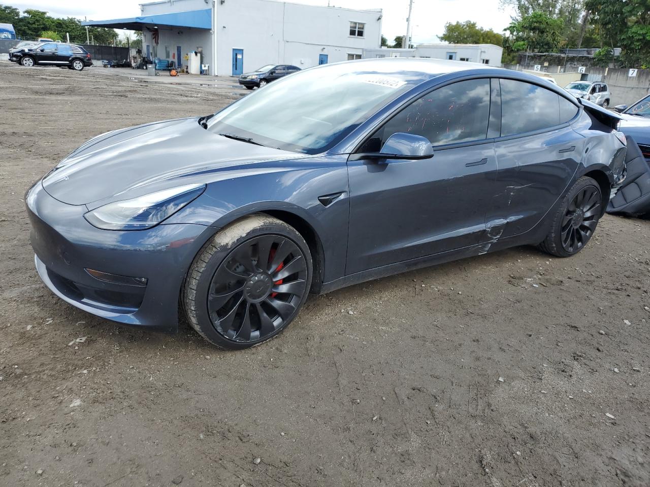 Tesla Model 3 (2022)