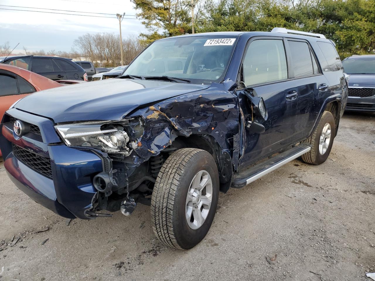 Toyota 4runner sr (2018)