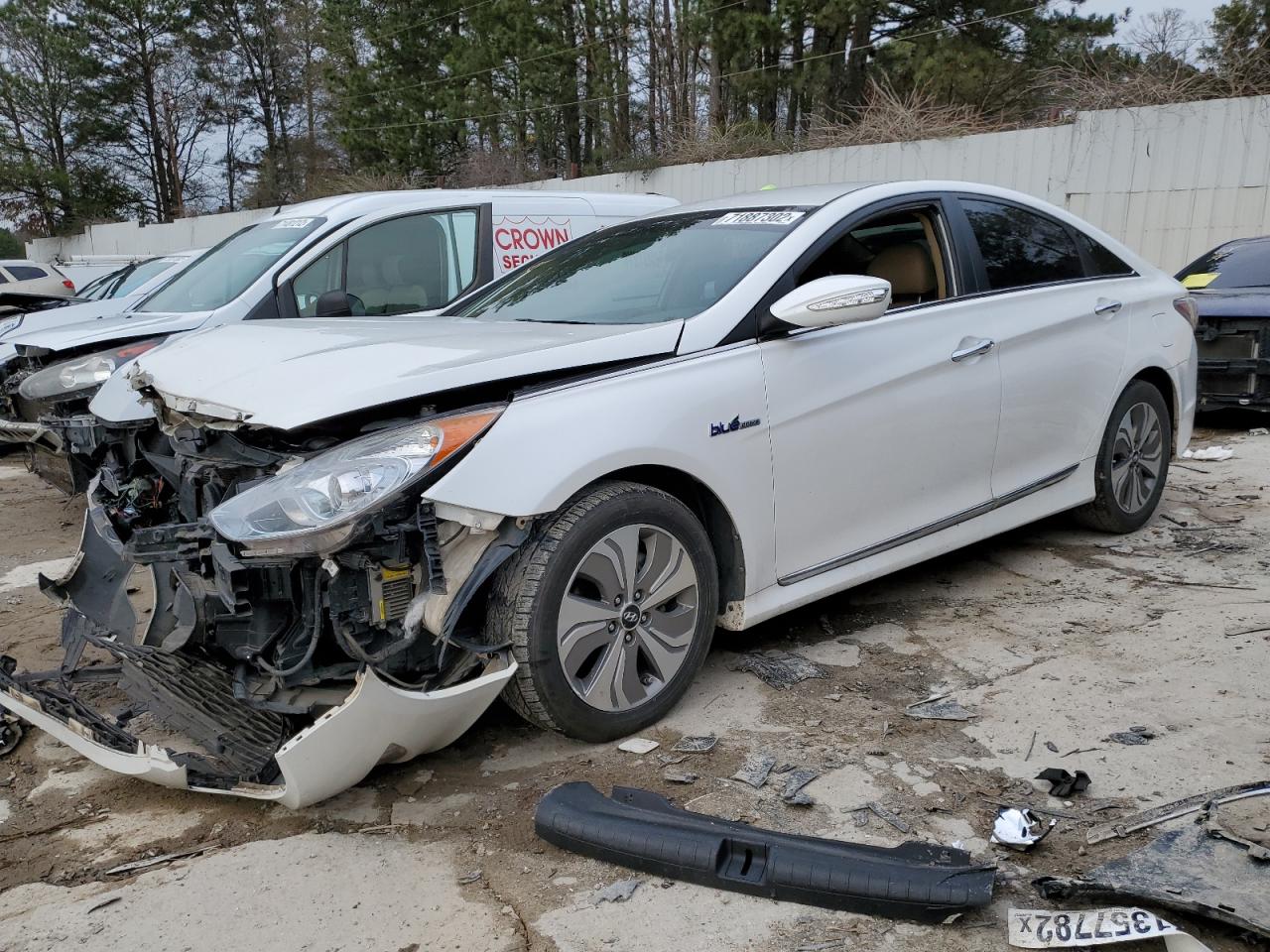 Hyundai Sonata hyb (2015)