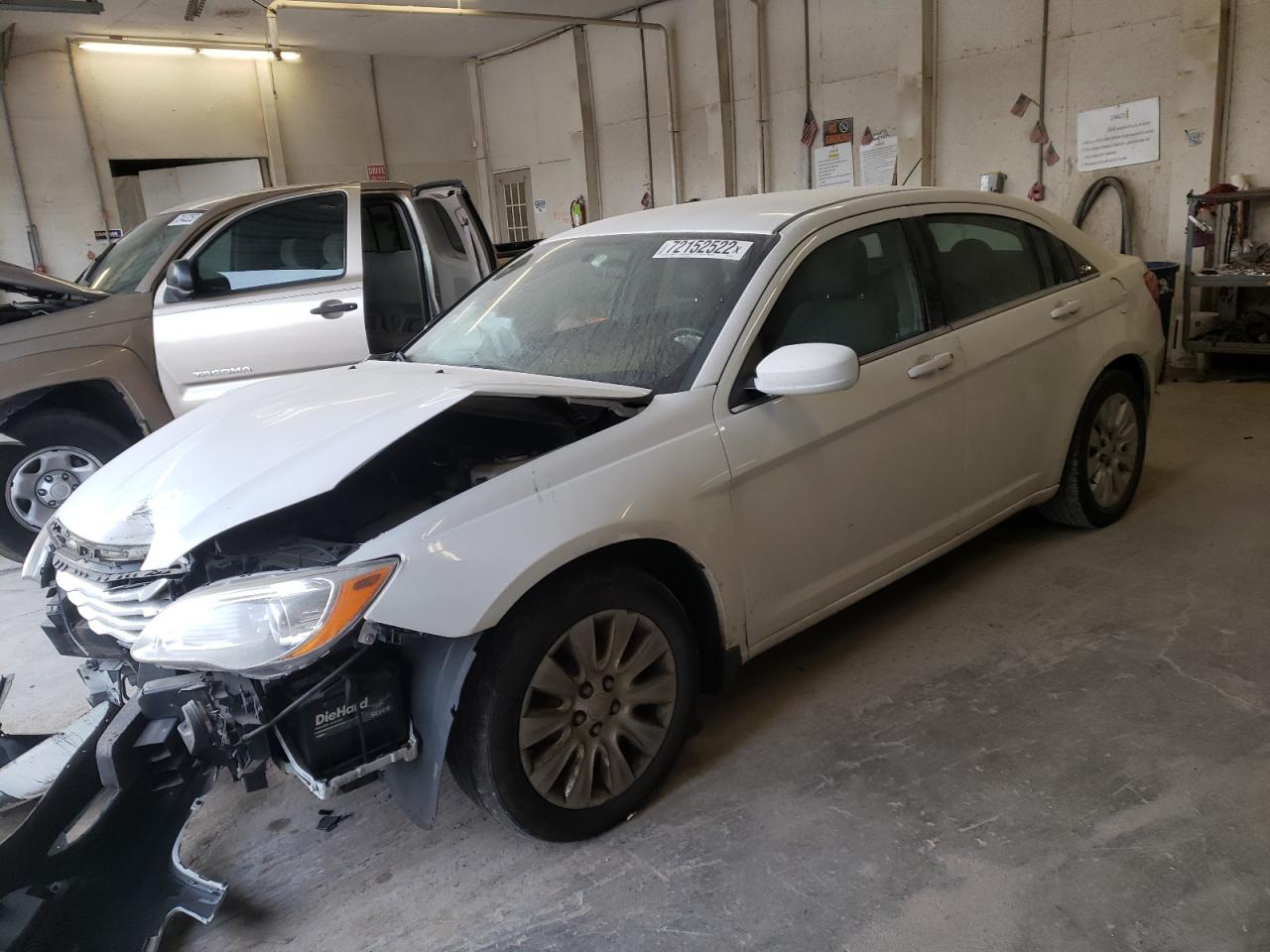 Chrysler 200 lx (2014)