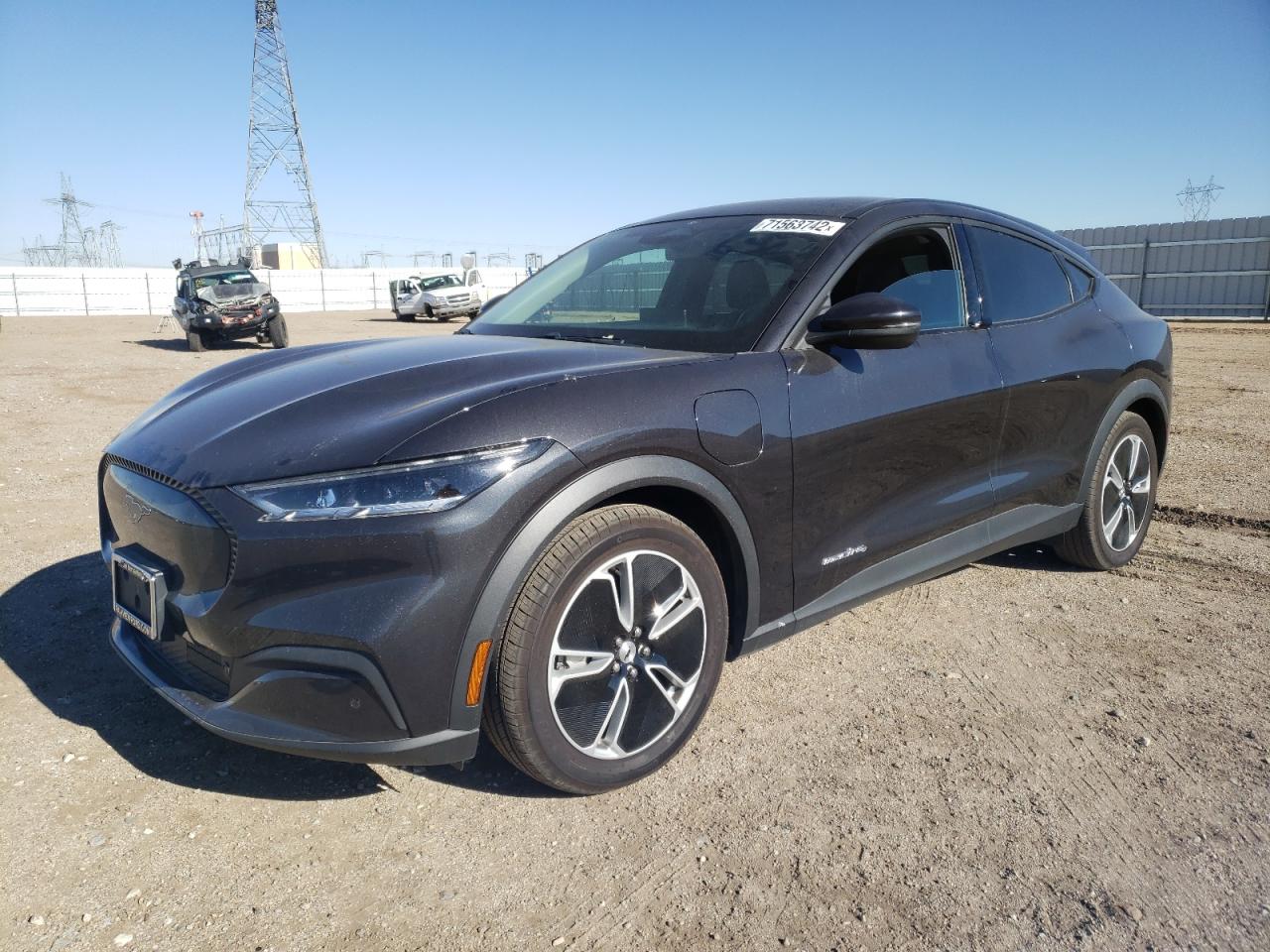 Ford Mustang ma (2021)