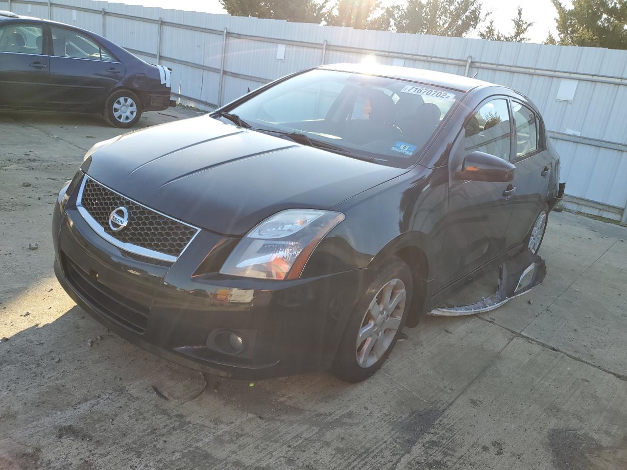 Nissan Sentra 2-0 (2011)