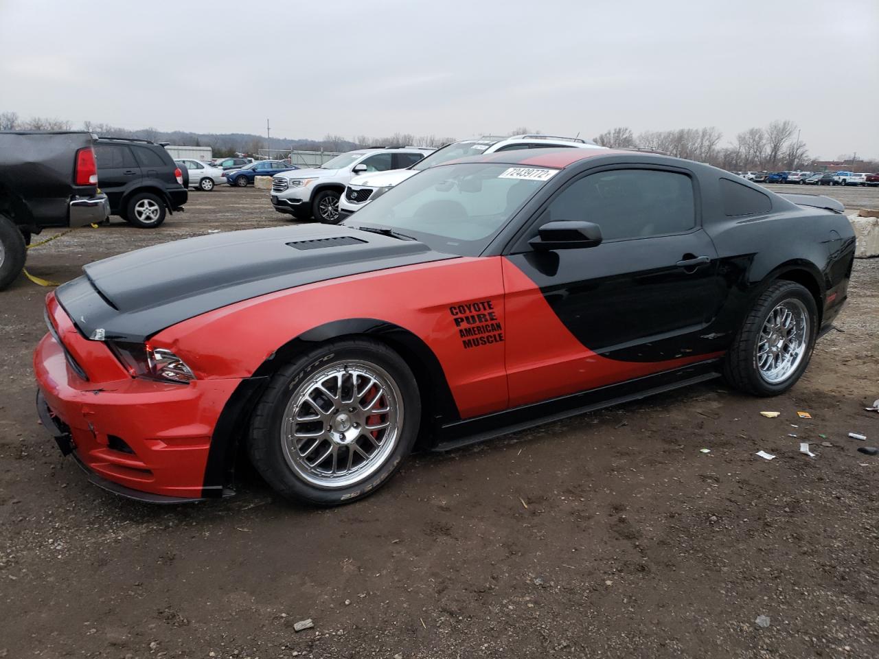 Ford Mustang gt (2013)