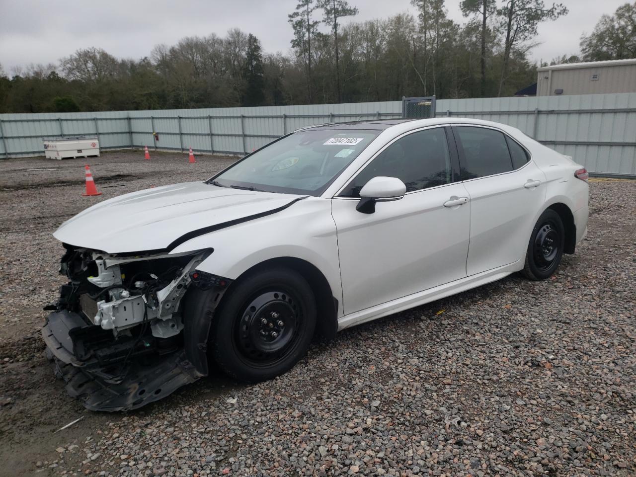 Toyota Camry trd (2020)