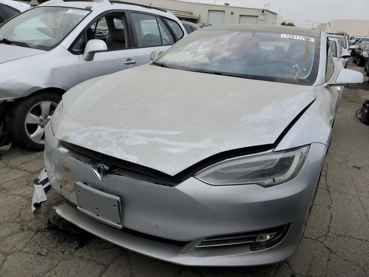 Tesla Model s (2016)