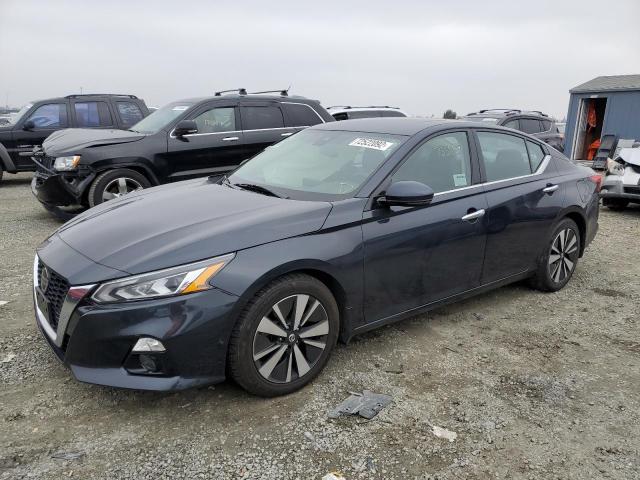 Nissan Altima sv (2019)