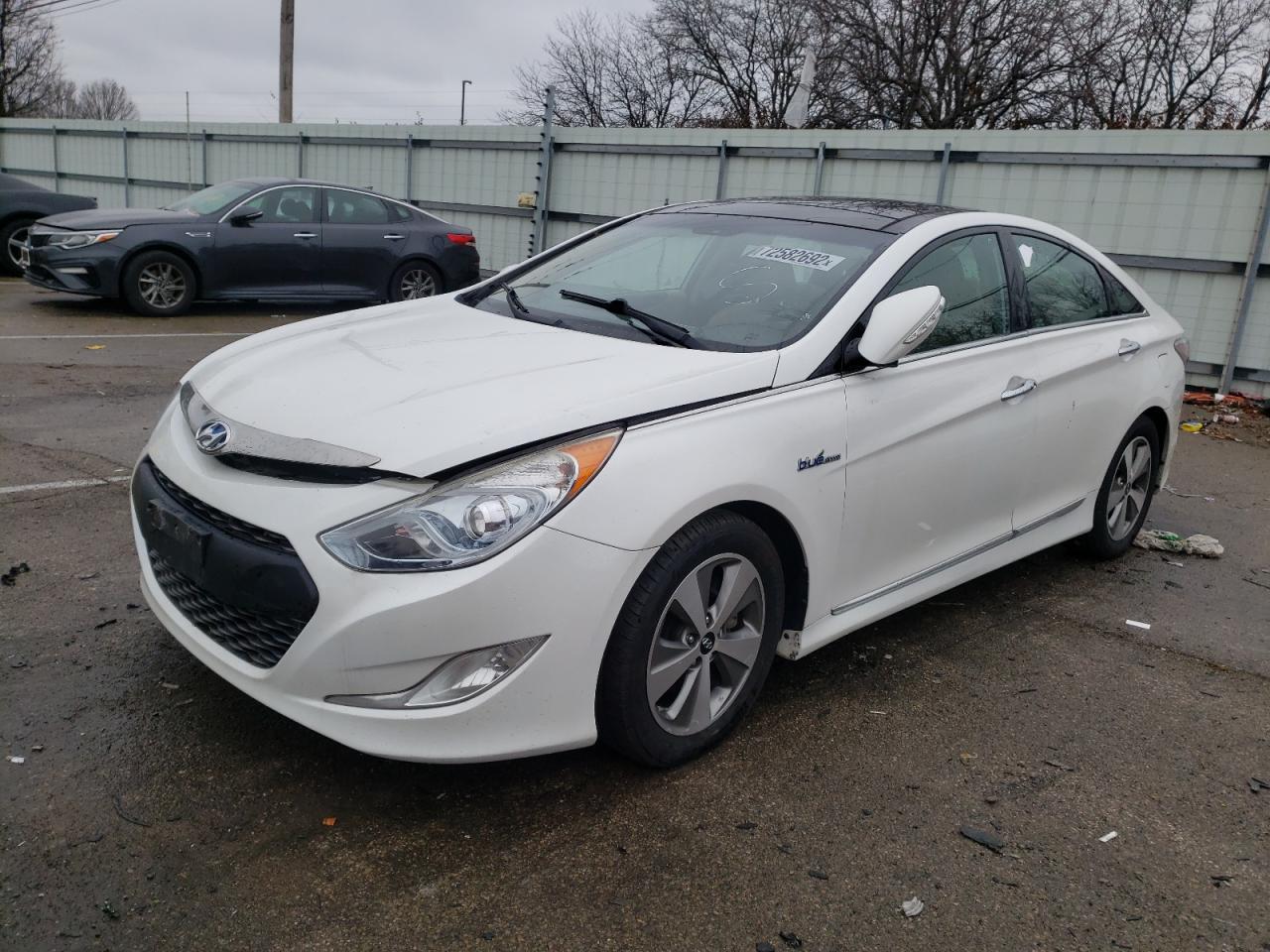 Hyundai Sonata hyb (2012)