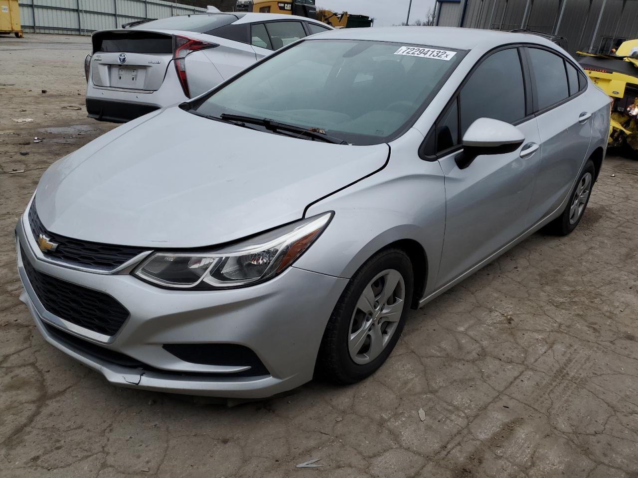Chevrolet Cruze ls (2018)