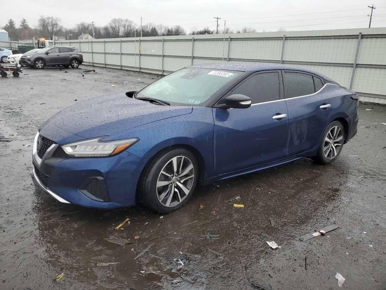 Nissan Maxima sv (2020)