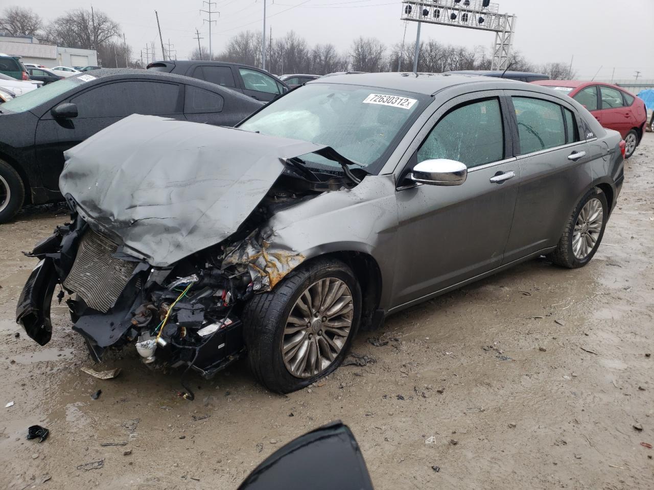 Chrysler 200 limite (2013)