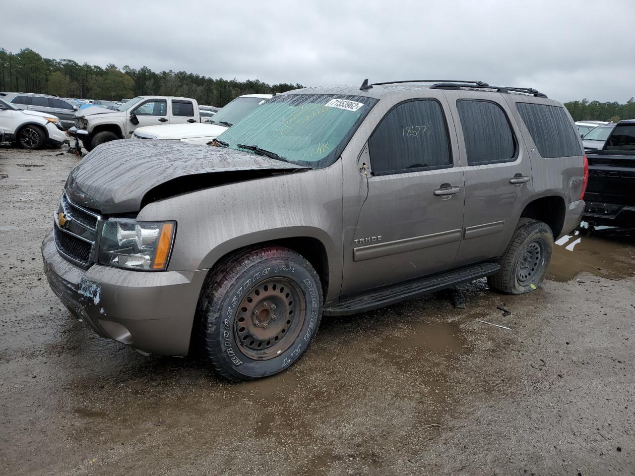 Chevrolet Tahoe c150 (2011)