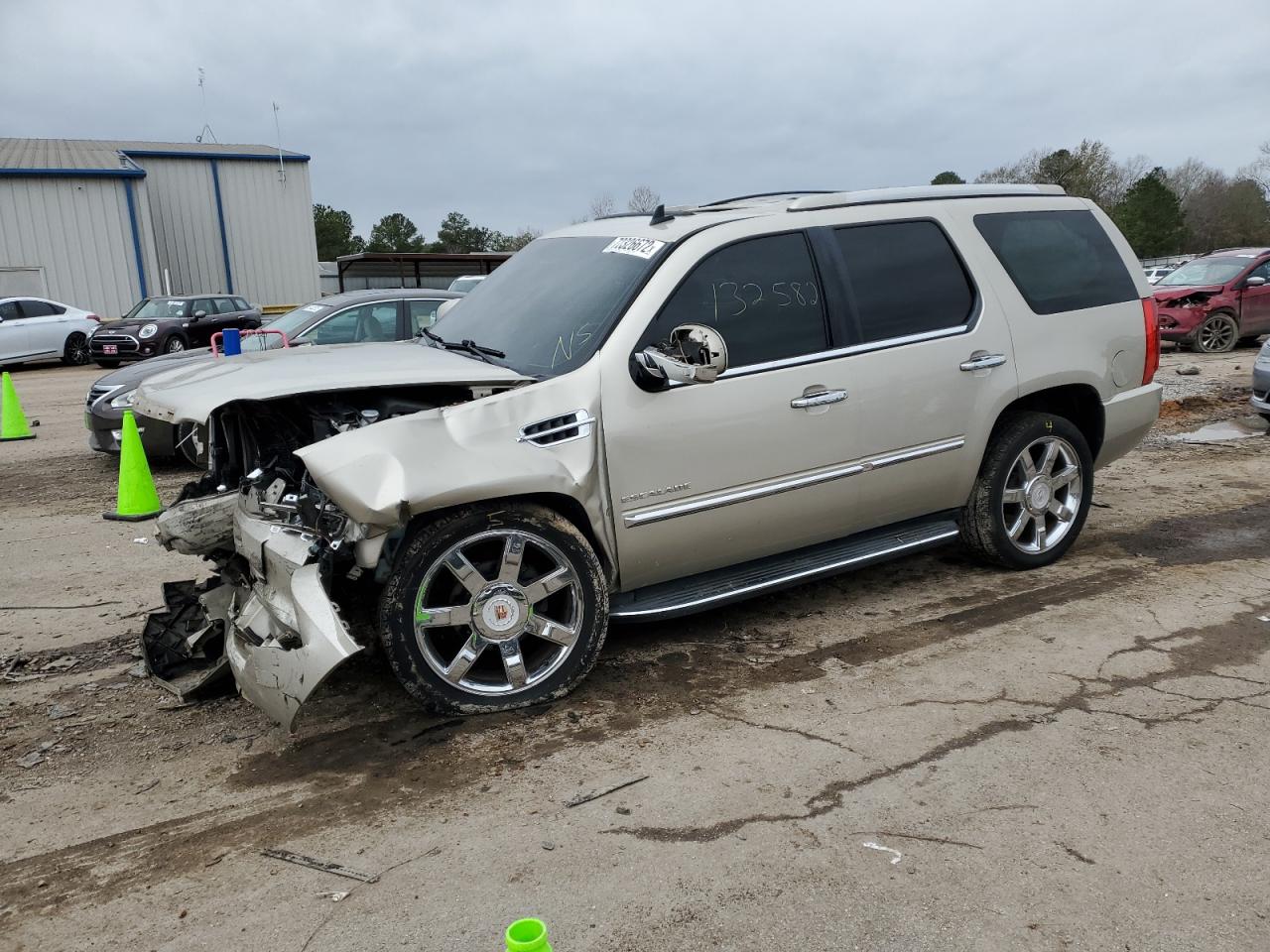 Cadillac Escalade l (2013)
