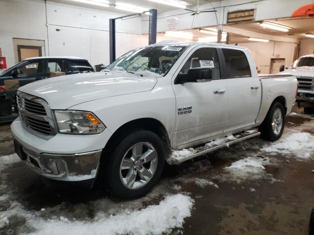 Ram 1500 slt (2017)