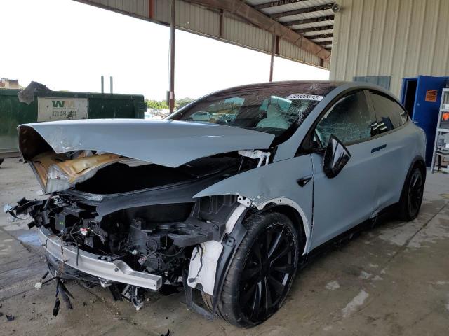 Tesla Model x (2022)