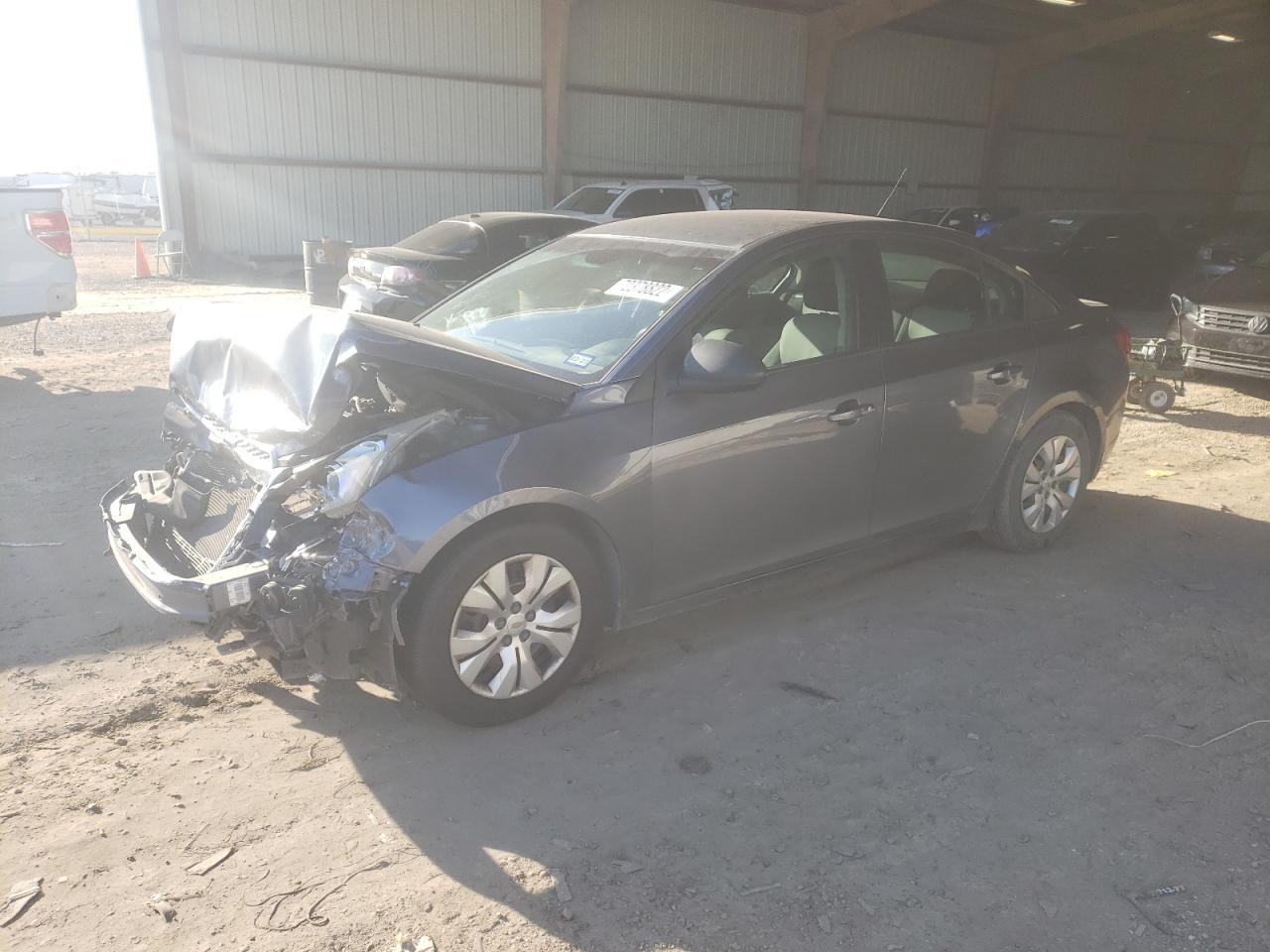 Chevrolet Cruze ls (2013)
