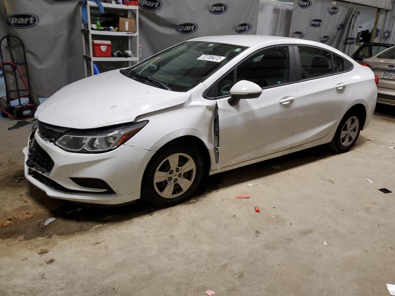 Chevrolet Cruze ls (2018)