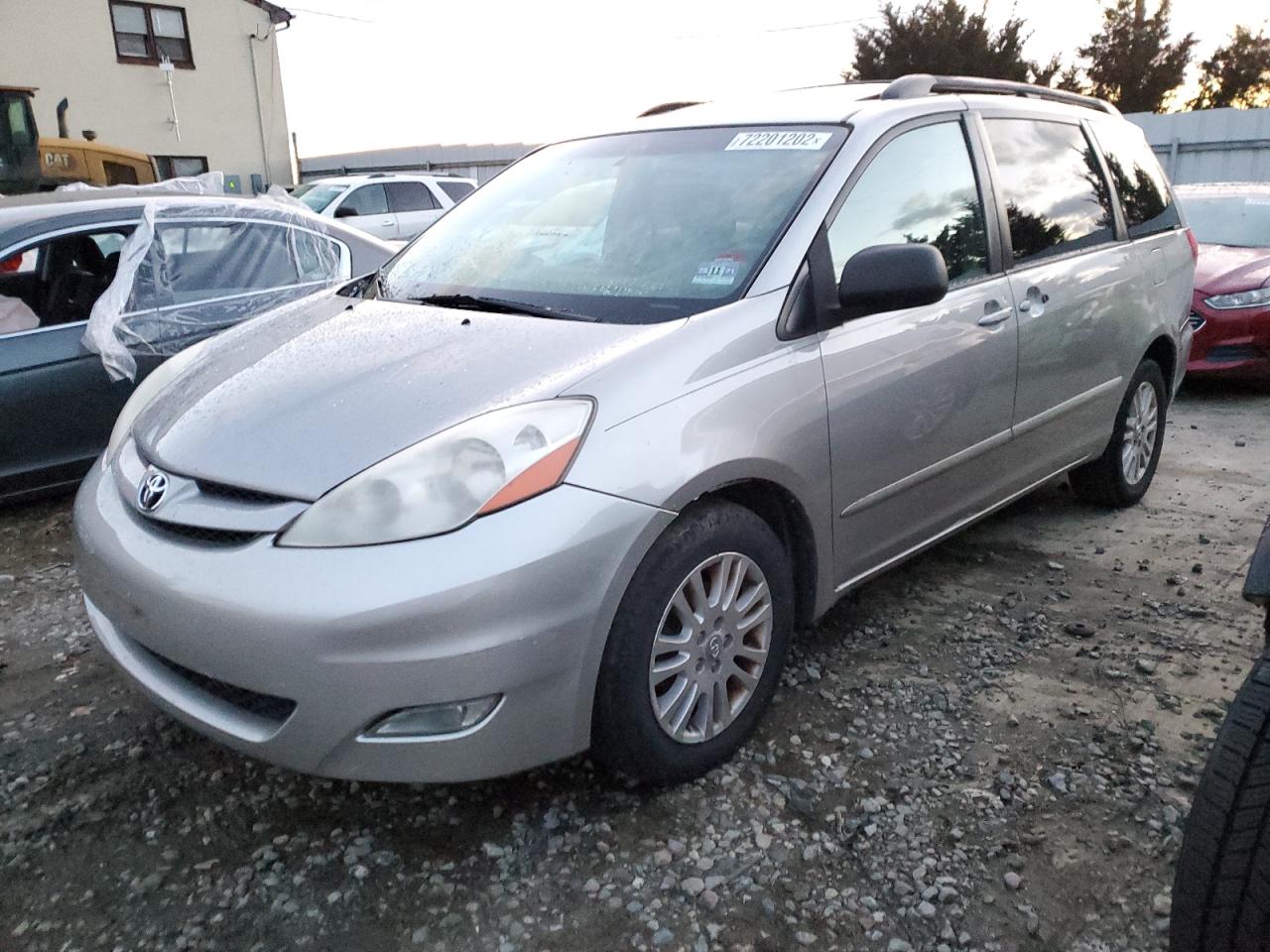 Toyota Sienna (2008)