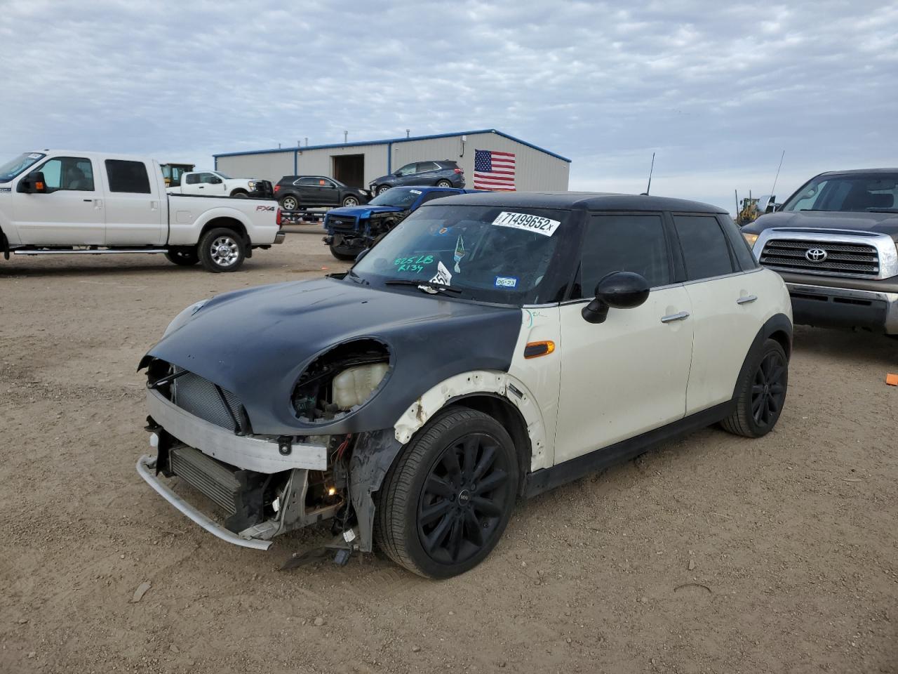 Mini Cooper (2016)